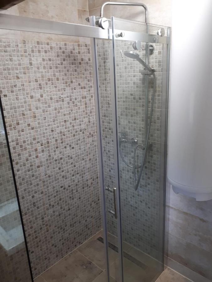 Studio Apartman Firdaus-Bihac, Dobrenica Bb 외부 사진
